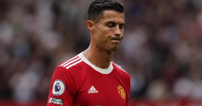 Ronaldo vẫn bị đội bóng thành Madrid 'đuổi khéo' dù chấp nhận giảm lương