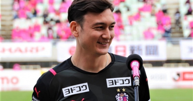 Báo Thái: 'Đặng Văn Lâm là thần may mắn của Cerezo Osaka'