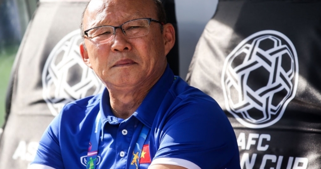 HLV Park Hang Seo lòng nặng trĩu khi học trò qua đời