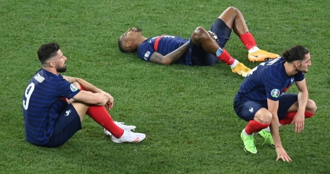 Video toàn cảnh loạt penalty 'cân não' trận Pháp vs Thụy Sỹ: Tội đồ Mbappe