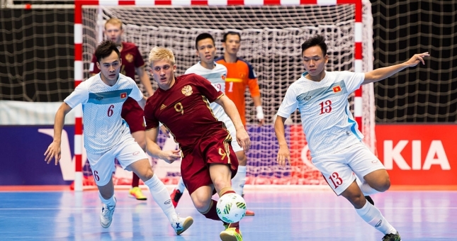 ĐT futsal Nga 7-0 châu Á, ĐT Việt Nam mang 'chân mệnh' lịch sử