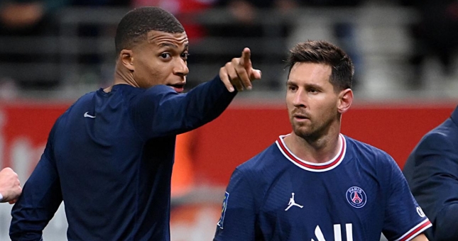 Lịch thi đấu bóng đá hôm nay 15/10: Messi và Mbappe xuất trận