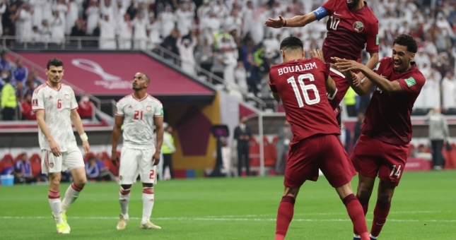 Qatar 'hủy diệt' đối thủ, chính thức vào bán kết 'giải đấu hoành tráng nhất khu vực'