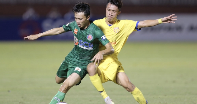 Nam Định thua đậm trước Sài Gòn FC