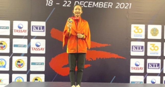 Nữ võ sĩ Việt Nam đoạt 3 HCV, lập kỷ lục chưa từng có tại giải Karate Châu Á