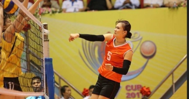 Kim Huệ 'đập tan nát' hàng chắn Philppines ngay trên sân nhà