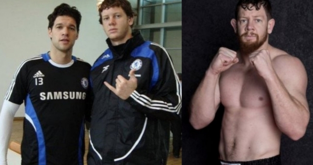 Hạ gục đối thủ trong 2 hiệp đấu, cựu thủ thành Chelsea chạm mốc 12 chiến thắng trong sự nghiệp