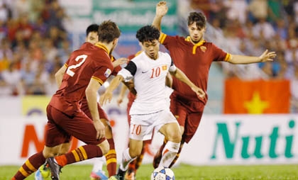 Đâu là điểm yếu của U19 Việt Nam?