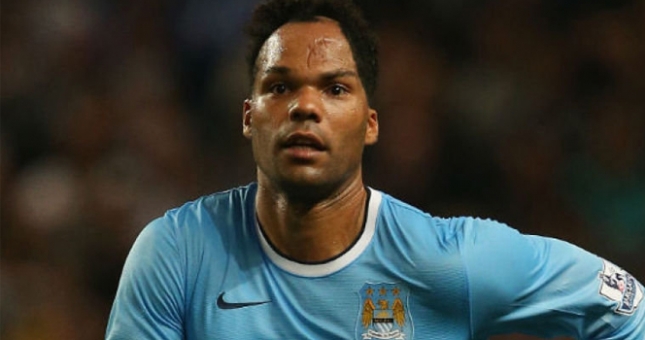 Man City không cho Lescott ra đi