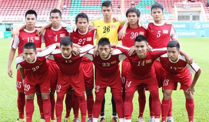 Sau Cúp Tứ hùng 2014, U19 Việt Nam nô nức làm từ thiện