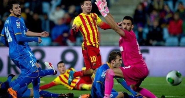 Video bóng đá: Messi chói sáng trước Getafe