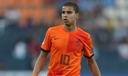 Tin chuyển nhượng: Seedorf ‘ngắm’ loạt sao Hà Lan tăng viện cho AC Milan