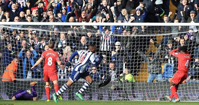 Sai lầm của Kolo Toure cướp đi 2 điểm của Liverpool
