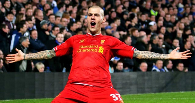 Skrtel hâm nóng đại chiến Liverpool-Arsenal