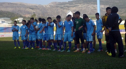 BTC V-League 2014 đồng ý đổi giờ thi đấu cho CLB Than Quảng Ninh