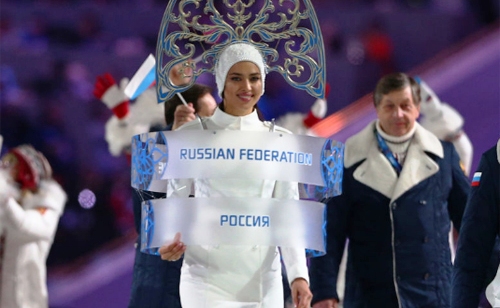 Bồ Ronaldo tươi rói ở lễ khai mạc Olympic Sochi