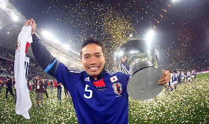 Niềm tự hào châu Á khước từ đại gia Anh