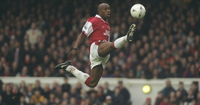 Huyền thoại Arsenal tư vấn cho đội bóng cũ