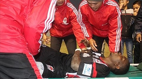 Danny chỉ bị chấn thương phần mềm sau cú đạp của Văn Ta