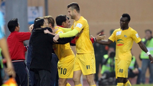 Video bàn thắng: Thanh Hóa 2-1 Đồng Tâm Long An (Vòng 7 V-League 2014)