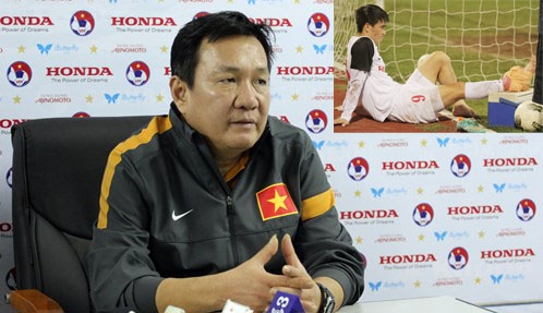 Bị SV Hàn Quốc cầm hòa, HLV Hoàng Văn Phúc thấy nhớ Công Vinh