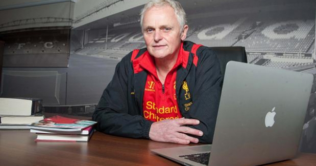 Bác sĩ tâm lí giúp đỡ ĐT Anh tại World Cup 2014