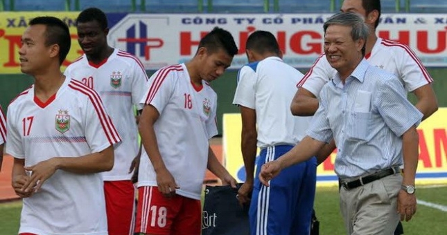 B.Bình Dương đã hồi sinh như thế nào dưới thời HLV Lê Thụy Hải