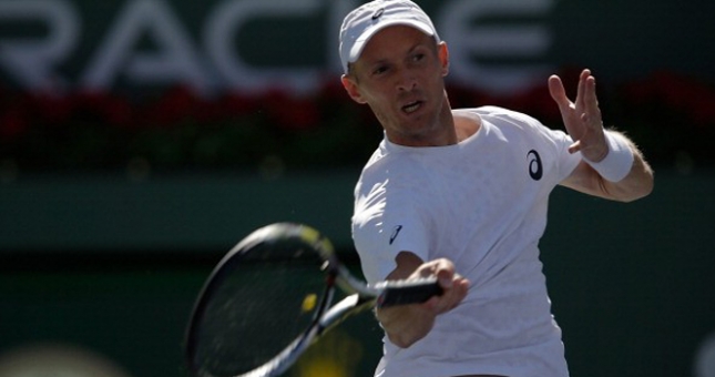 Sony Open Tennis 2014: 'Máy ủi' Davydenko bất ngờ bị loại tại vòng 1