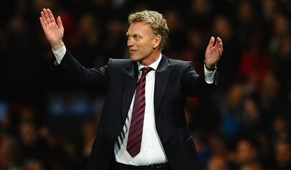 Moyes không tiếc lời khen ngơi Van Persie và Giggs