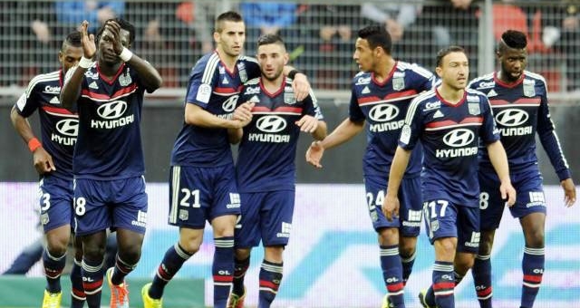 Video bàn thắng: Valenciennes 1 - 2 Lyon (VĐQG Pháp 2013/14)