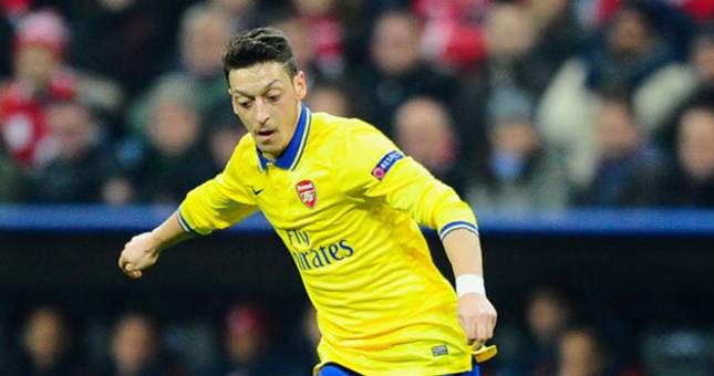 Arsene Wenger: 'Mesut Ozil sẽ là ngôi sao hay nhất Premier League mùa giải sau'