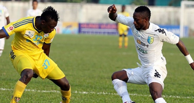 HN.T&T vs QNK.QN: Tân binh gặp khó