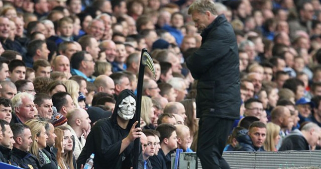 Thần chết xuất hiện đòi bắt David Moyes