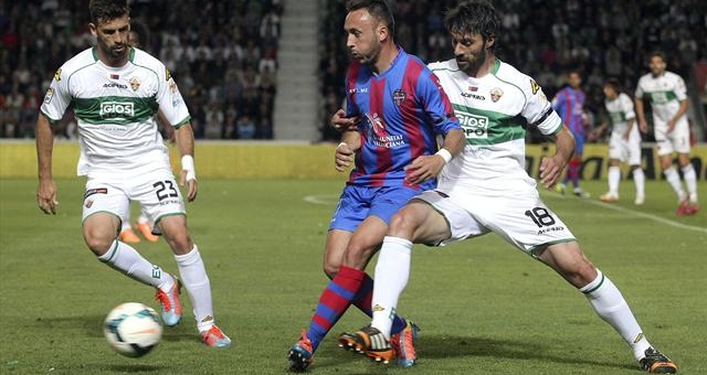 Video bàn thắng: Elche 1 – 1 Levante (VĐQG Tây ban Nha 2013/14)