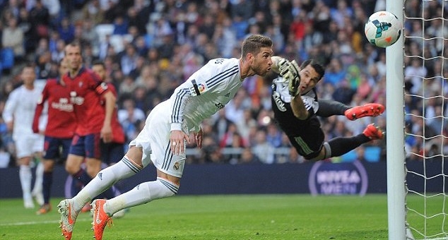 Video bóng đá: Ramos băng lên ghi bàn như Ronaldo