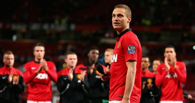 Nemanja Vidic ngậm ngùi chia tay Manchester United