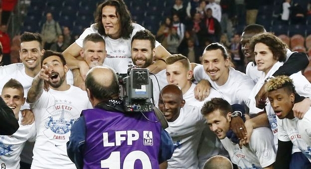 PSG 1-2 Rennes: Ibrahimovic có chức vô địch Ligue 1 thứ 2