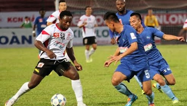 Tứ kết Cúp QG: Thanh Hóa thua ngược, HLV Mai Đức Chung bỏ họp báo