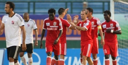 B.Bình Dương lập hat-trick danh hiệu của tháng 4 V-League