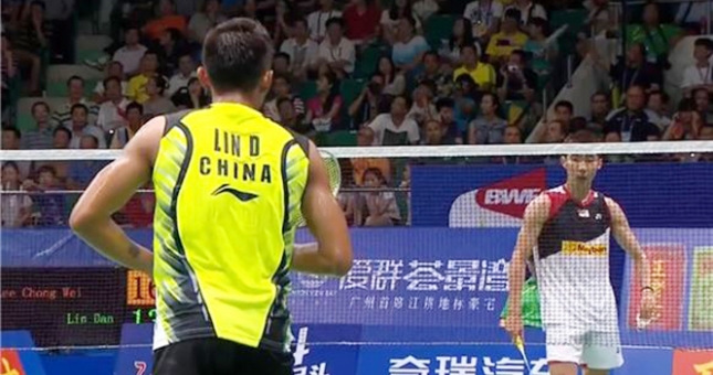 Video cầu lông: Pha đôi công kinh điển giữa Lin Dan và Lee Chong Wei