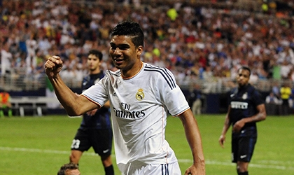 Inter theo đuổi Casemiro