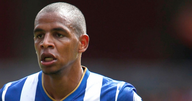 Man City sắp có người thay thế Yaya Toure