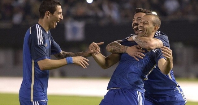 VIDEO Argentina 3-0 Trinidad/Tobago: 'Thánh' Messi tịt ngòi trong đại thắng của Argentina