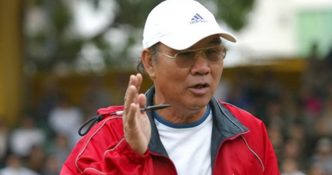 HLV Trần Văn Phúc: 'World Cup là mùa cá độ của cầu thủ Việt'