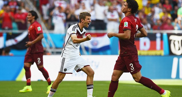 Lập hat-trick, Thomas Muller đạt hiệu suất tốt nhất lịch sử World Cup