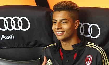 AC Milan kí hợp đồng với thần đồng Maroc