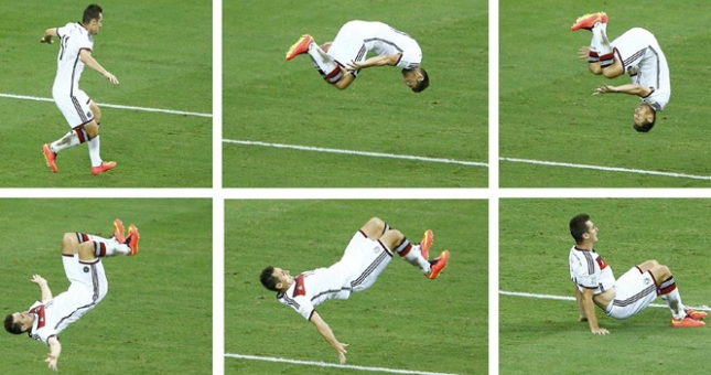 VIDEO: Bàn thắng đưa Miroslav Klose sánh ngang huyền thoại Ronaldo béo