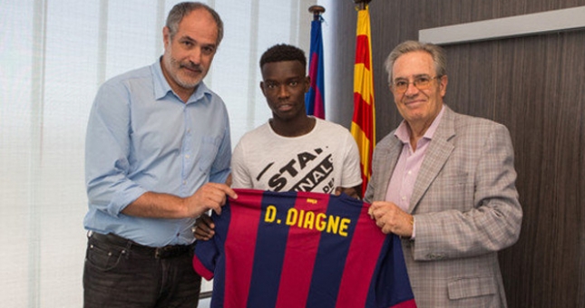 Thêm một tân binh chính thức gia nhập Barcelona