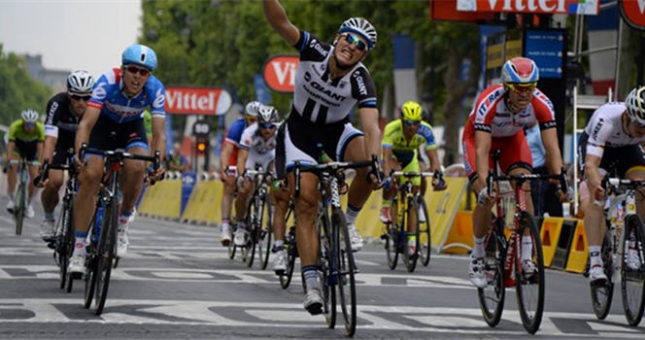 Video Tour de France 2014 Highlights: Chặng 21 - Évry đi Paris Champs-Élysées