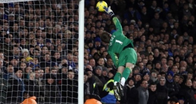 VIDEO: De Gea bay người cứu thua cho MU